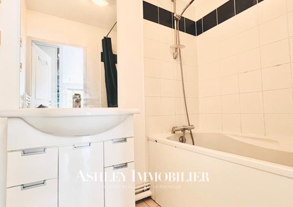 APPARTEMENT TYPE 3 DERNIER ETAGE - PERIGNY - 10 MIN LA ROCHELLE