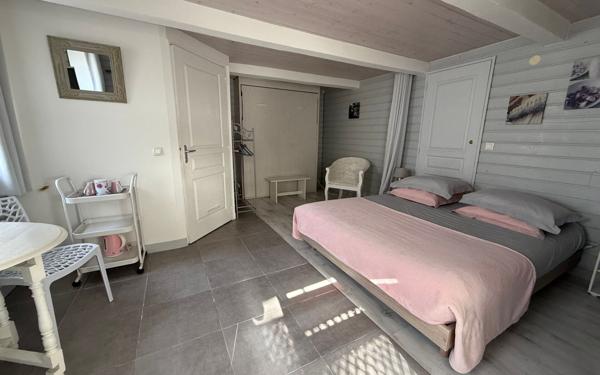 Maison à vendre    6 pièces •  Saint-Georges-de-Didonne