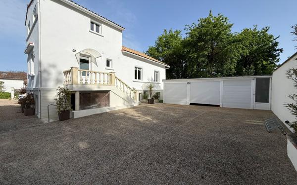 Maison à vendre    6 pièces •  Saint-Georges-de-Didonne