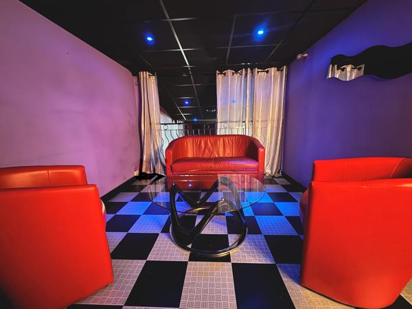 Murs et fond de commerce – Bar à champagne intimiste au coeur de Lyon 6ème