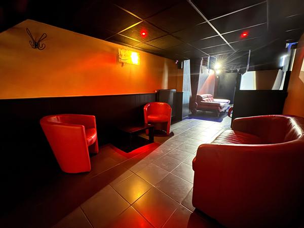 Murs et fond de commerce – Bar à champagne intimiste au coeur de Lyon 6ème