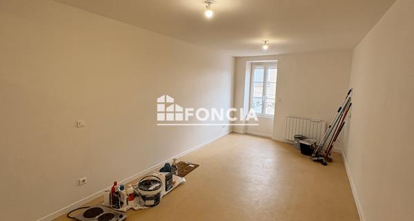 Location Studio 31.26 m² - Roanne 42300