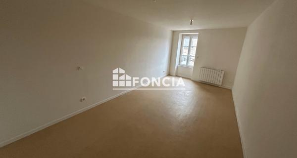 Location Studio 31.26 m² - Roanne 42300