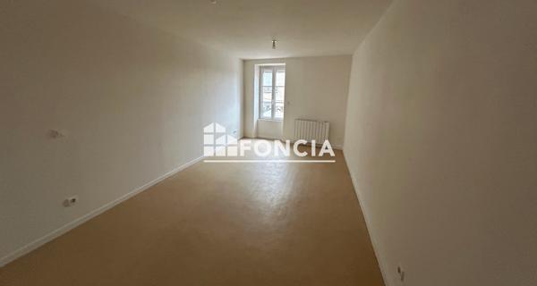 Location Studio 31.26 m² - Roanne 42300