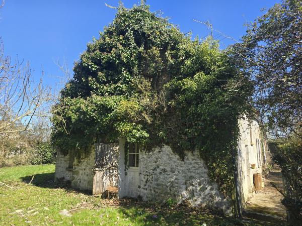 Beton-Bazoches (77320) Belle longère à rénover