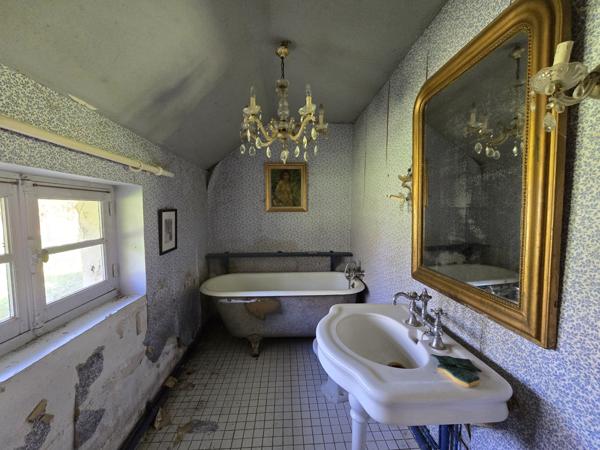 Beton-Bazoches (77320) Belle longère à rénover