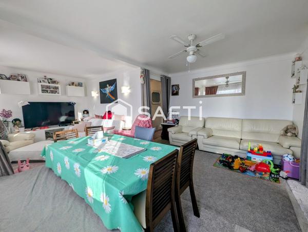 NOUVEAUTE, appartement entièrement rénové dans une Résidence offrant un parking sécurisé