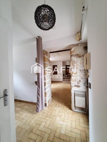 Maison en pierre, plain-pied, jardin, gare.