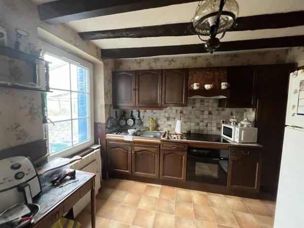 Maison à vendre |                                       Châteaumeillant |                                        3 pièces  |  65 m²