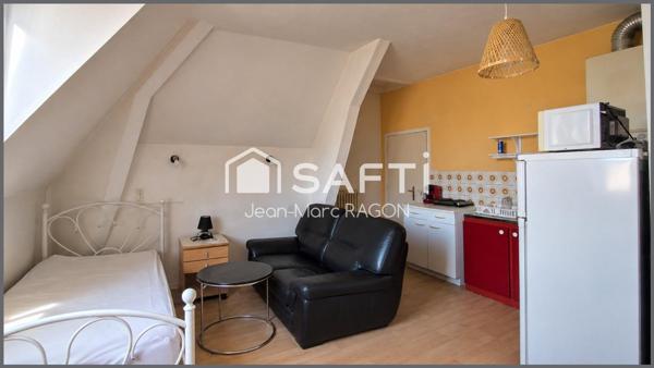 Vitré centre ville - Studio atypique sous combles