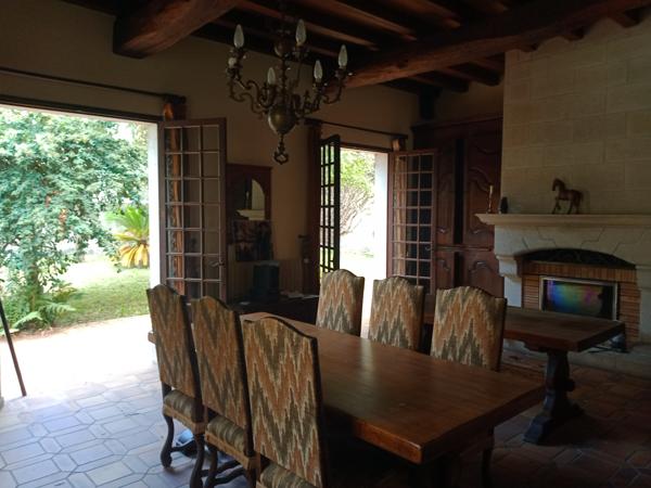 Maison
         7 pièces
        - 217 m² 225 000 € *