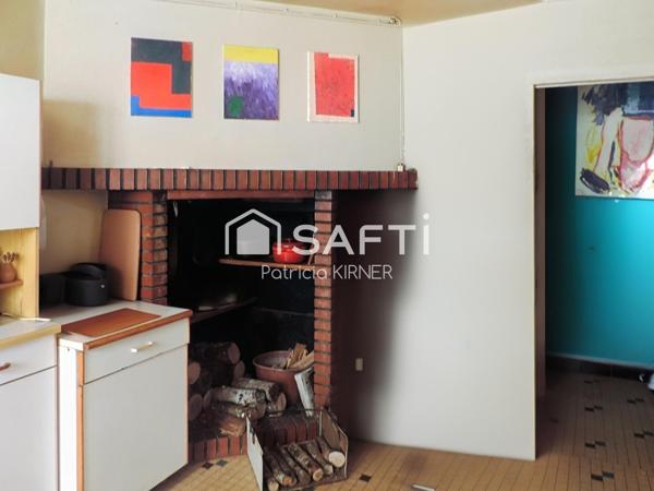 Ancienne propriété viticole avec dépendances.