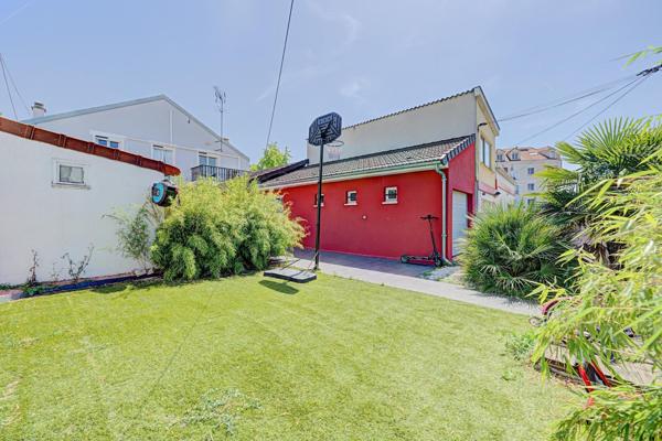 Maison 135m2 entièrement climatisée, secteur Raspail.