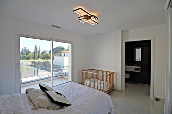 Maison st cyprien 3 chambres piscine jardin