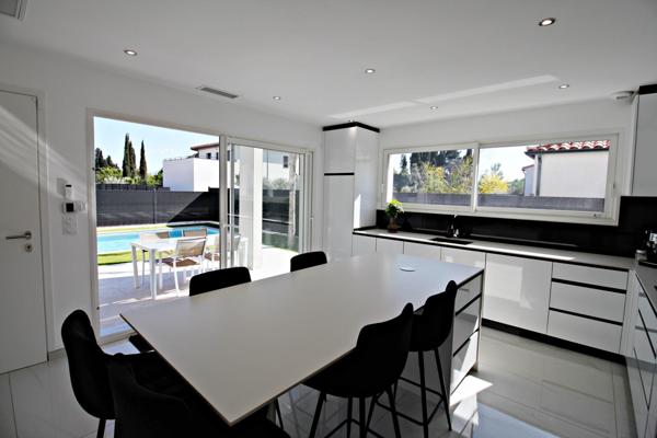 Maison st cyprien 3 chambres piscine jardin