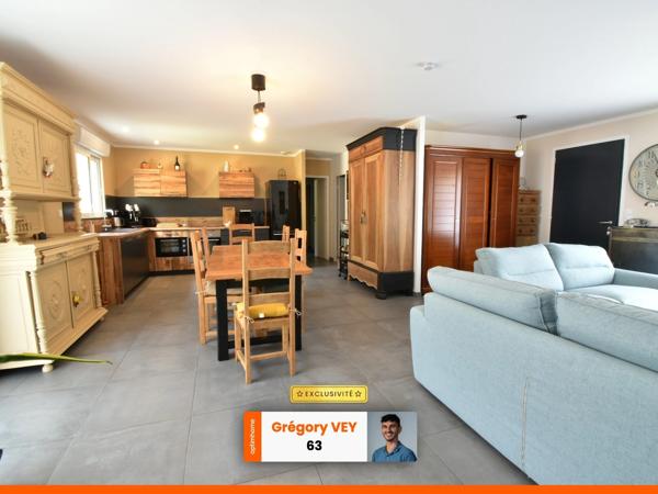 MAISON PLAIN PIED DE 2020 - DPE A - 3 CHAMBRES - GARAGE et JARDIN - HAMEAU CALME