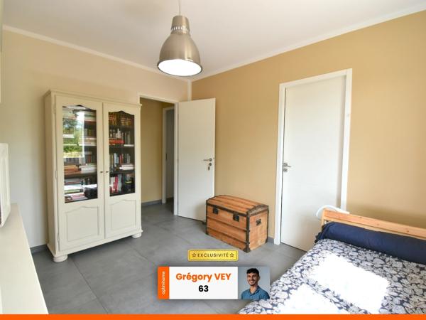 MAISON PLAIN PIED DE 2020 - DPE A - 3 CHAMBRES - GARAGE et JARDIN - HAMEAU CALME