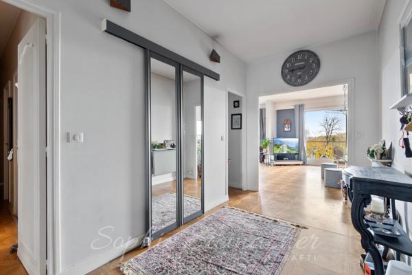 Appartement 4 chambres + balcon + box