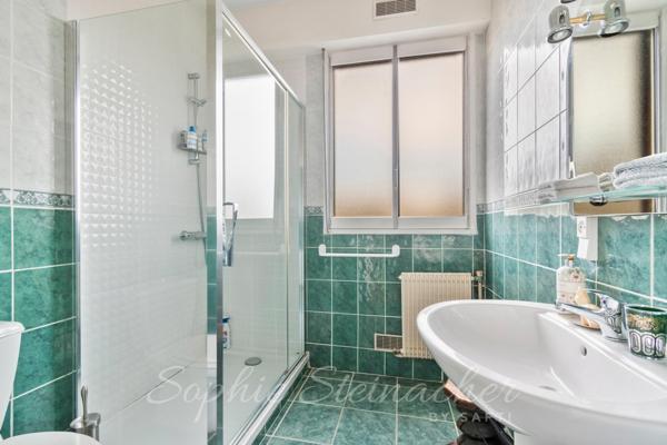 Appartement 4 chambres + balcon + box