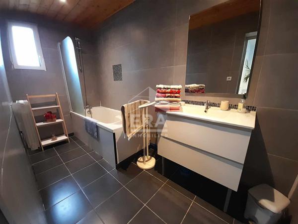 CHAUNY, À QUELQUES PAS DU CENTRE VILLE