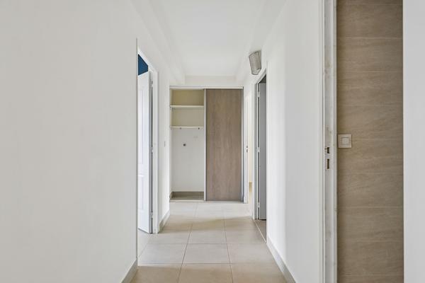 APPARTEMENT  -  4 PIECES - NOISY LE SEC - proche du RER E