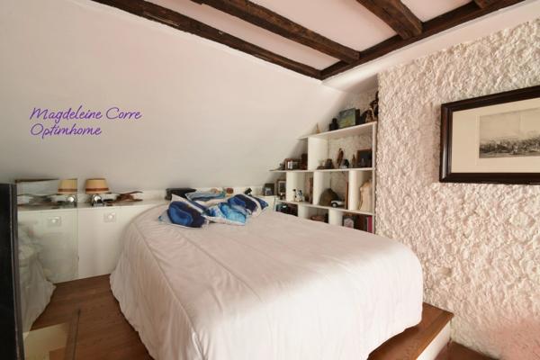 Charme et élégance au cœur d’Arts et Métiers – 3 pièces avec cheminée