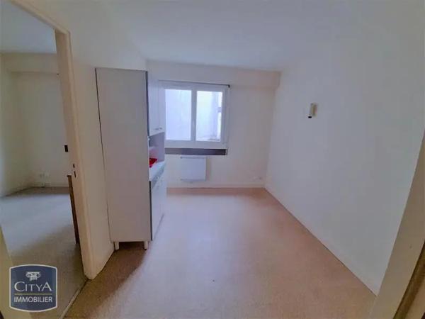 Appartement à louer 1 pièce 24.29m² Bourg-en-Bresse (01000)