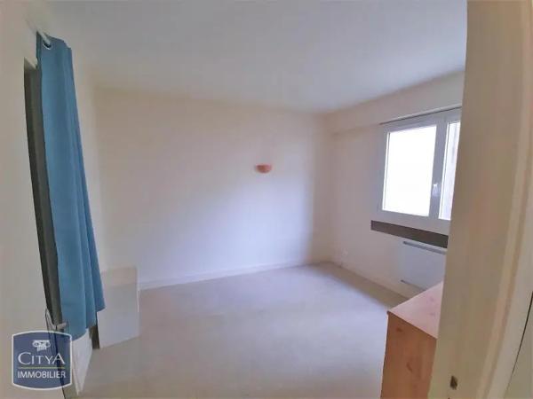 Appartement à louer 1 pièce 24.29m² Bourg-en-Bresse (01000)