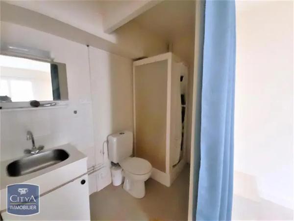 Appartement à louer 1 pièce 24.29m² Bourg-en-Bresse (01000)