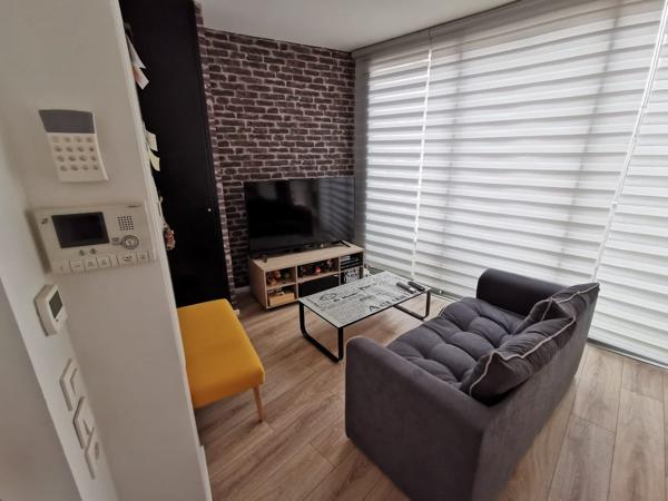 LILLE Quai-du-Wault/ Liberté- 198 000 € FAI