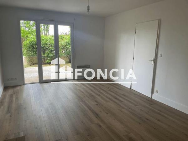 Location Appartement 2 pièces 37.89 m² - 14-16-18 RUE RENE CASSIN La Roche Sur Yon 85000