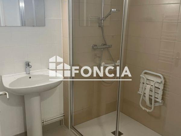 Location Appartement 2 pièces 37.89 m² - 14-16-18 RUE RENE CASSIN La Roche Sur Yon 85000