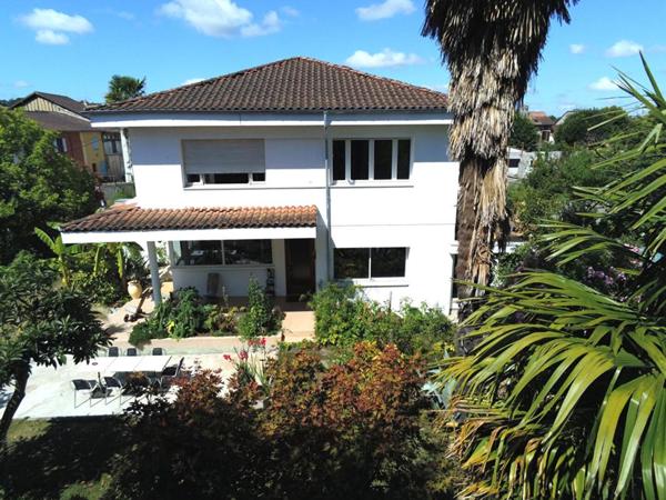 Ensemble immobilier de deux maisons au coeur de Marciac