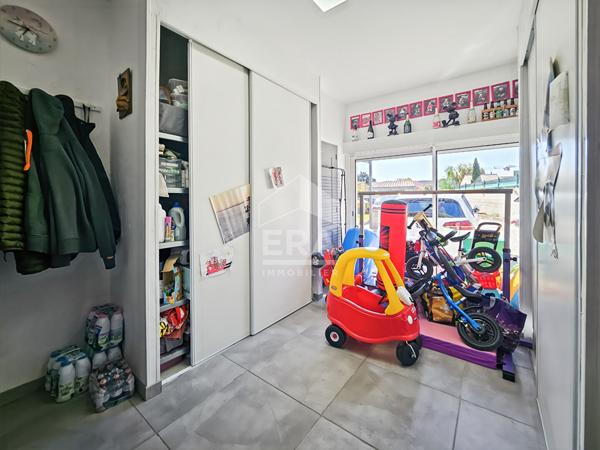 Les Pennes Mirabeau  - Maison T4 + Dressing + buanderie sur parcelle de 1000m2