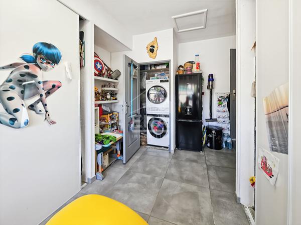 Les Pennes Mirabeau  - Maison T4 + Dressing + buanderie sur parcelle de 1000m2