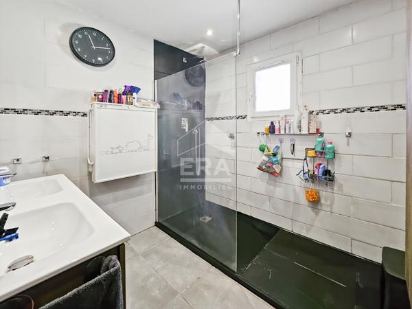 Les Pennes Mirabeau  - Maison T4 + Dressing + buanderie sur parcelle de 1000m2