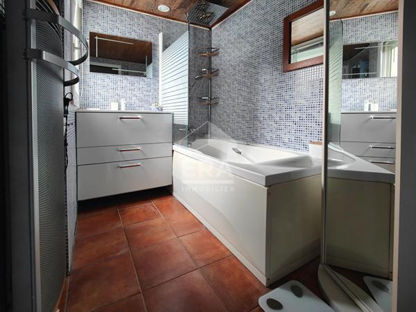 Maison Les Alluets Le Roi 9 pièce(s) 160 m2 sur 1600m2 de terrain