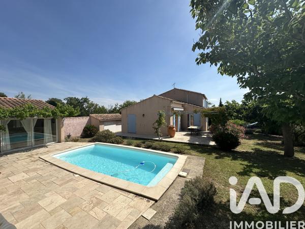 Maison à vendre 5 pièces 118 m² Châteauneuf-de-Gadagne