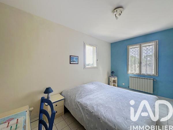 Maison à vendre 5 pièces 118 m² Châteauneuf-de-Gadagne