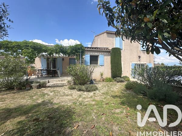 Maison à vendre 5 pièces 118 m² Châteauneuf-de-Gadagne
