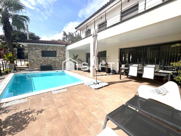 Coup de cœur assuré ! Maison contemporaine avec piscine à 15 min de Montpellier