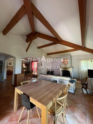 Maison à BRIGNOLES, 83170 - 5 pièces 131m²
