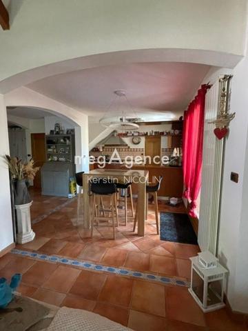 Maison à BRIGNOLES, 83170 - 5 pièces 131m²