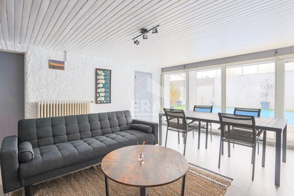 Grande maison avec piscine et potentiel locatif