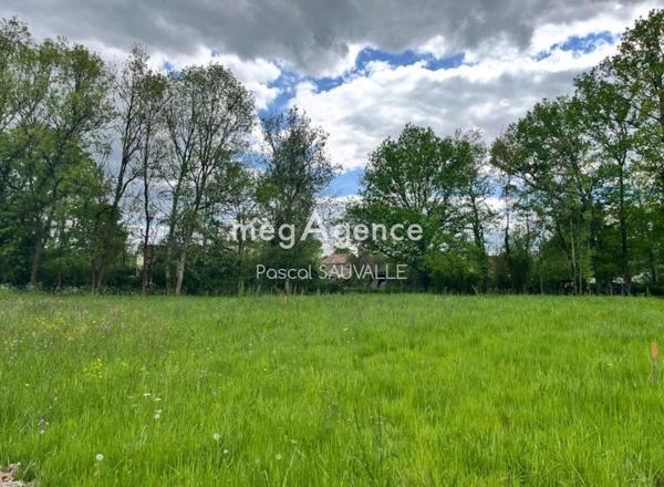 Terrain à SAINT-ASTIER, 24110 - 2186m²