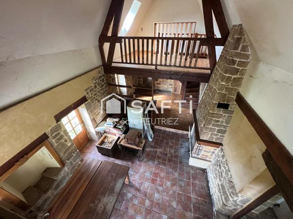 Maison isolée avec dépendance à rénover