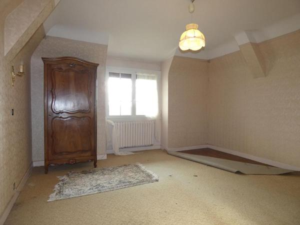 Maison 102 m2 / 3 chambres / grange / jardin