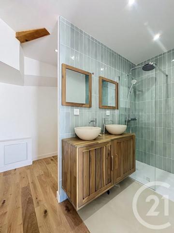 Appartement F3 à vendre  3 pièces - 81 m 2   CASTELNAU LE LEZ  - 34