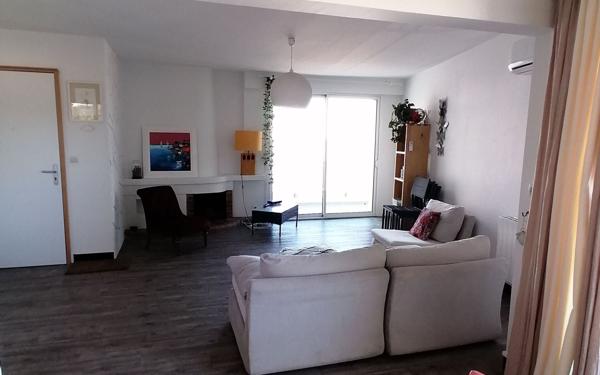 Appartement à vendre    3 pièces • 59,80 m2 Royan