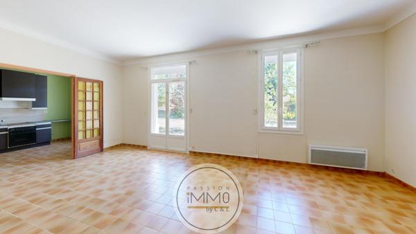 Maison 8 pièce(s) 6 chambre(s) 245 m²